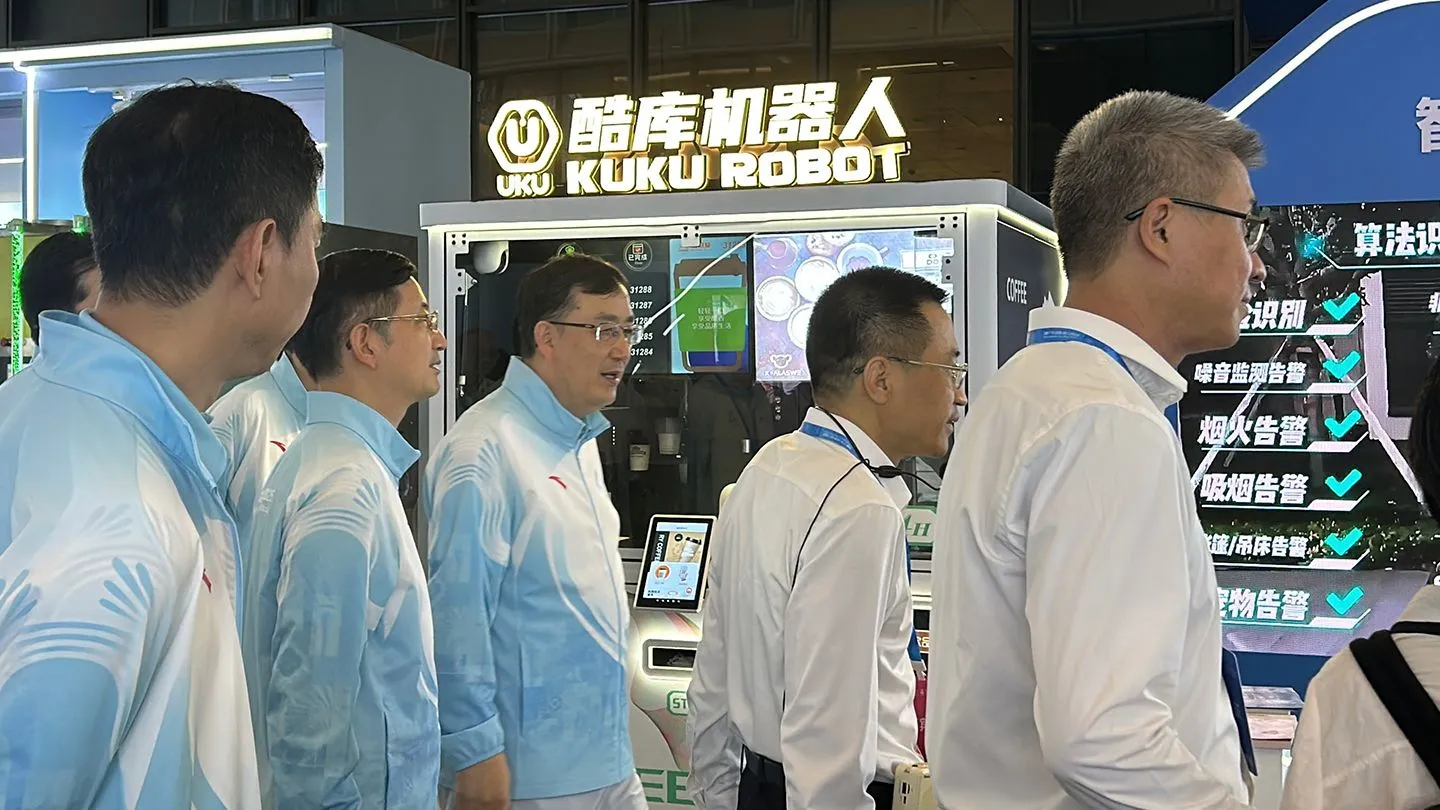 20251120165449 17838 76